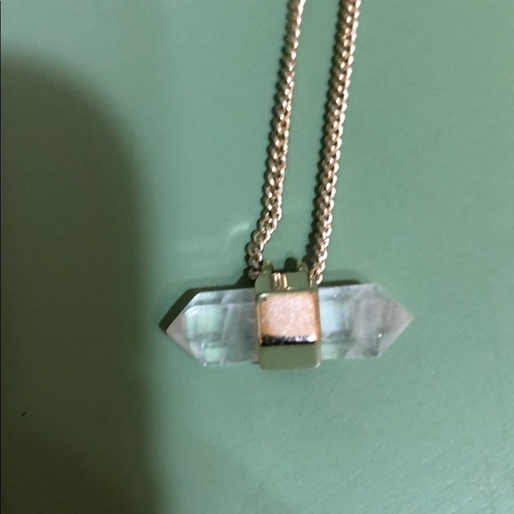 Kendra Scott Jewelry - Kendra Scott gold necklace with clear stone